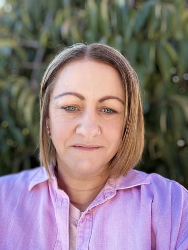 Veronica Burton Profile picture